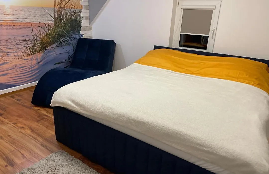 Apartament przy ulicy Zaruskiego blisko plaży-1