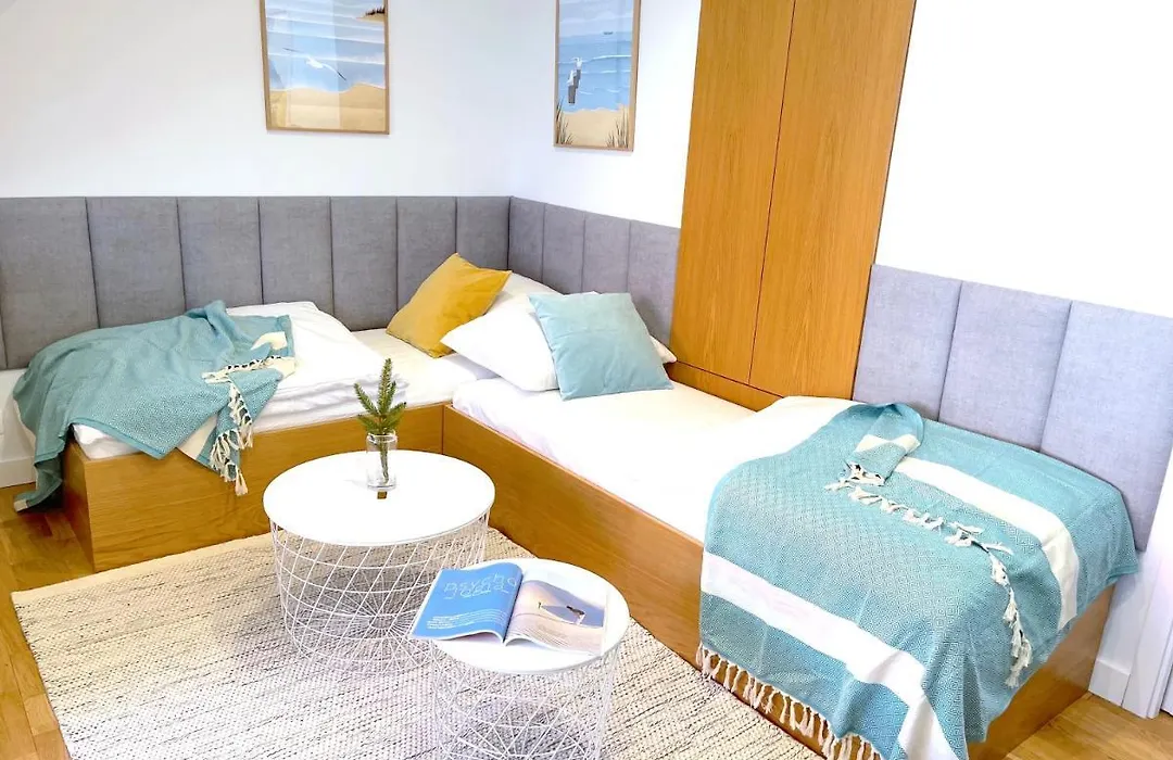 Apartament 3Fale - Bulwar Portowy, 3 min do plaży i promenady-1