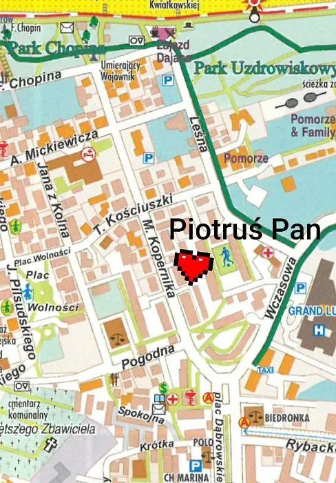 Piotruś Pan by Orzechowa Przystań Centrum blisko plaży-1