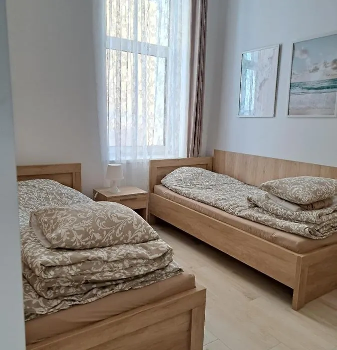 Apartamenty Słoneczne Ustka - 750 m do morza, w centrum-1