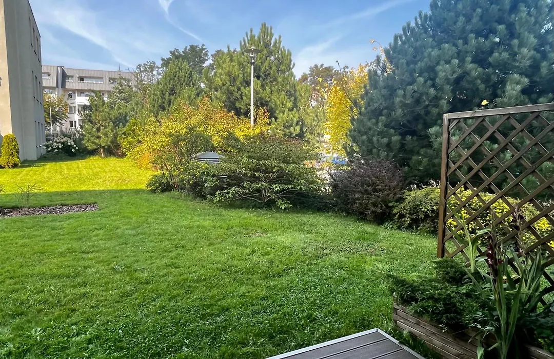 Apartament Wczasowa z tarasem/ogródkiem-1