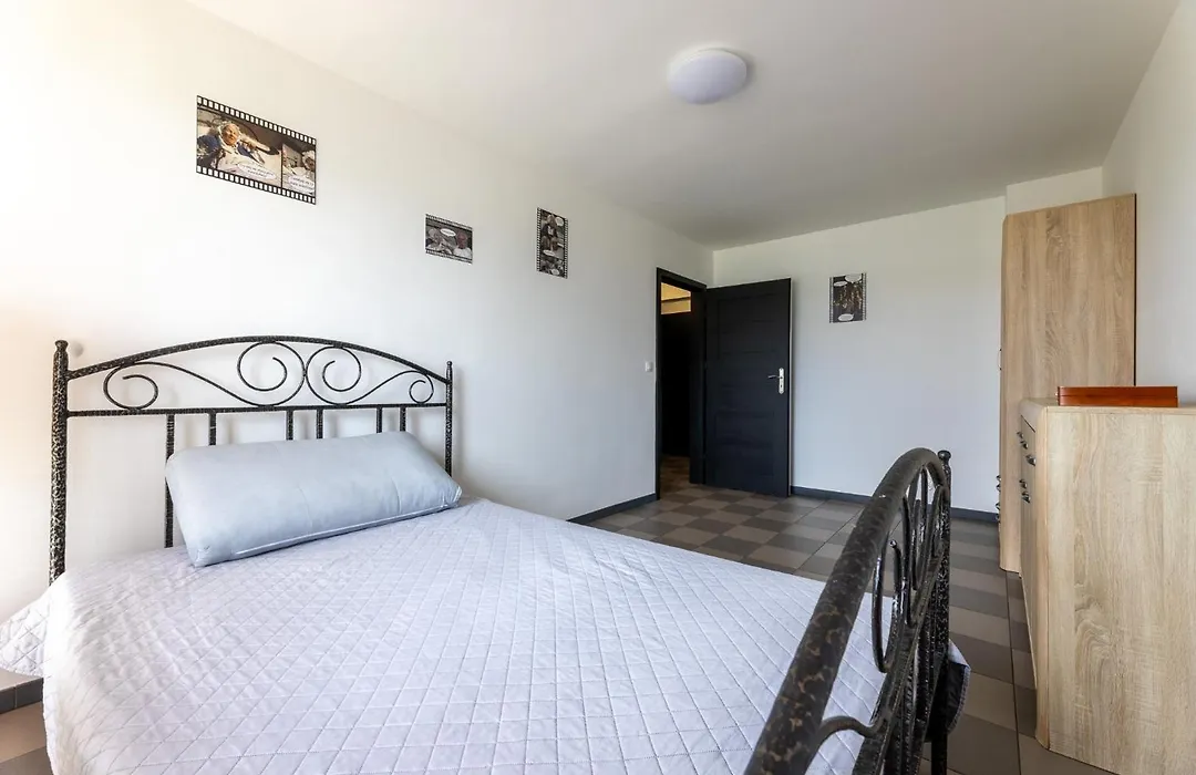 Apartament ALLO ALLO 2 Wczasowa by Manage Rent-1