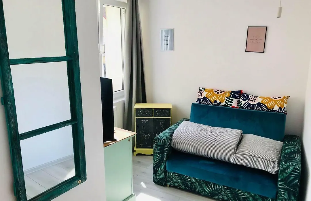 Ahoj Apartments-1