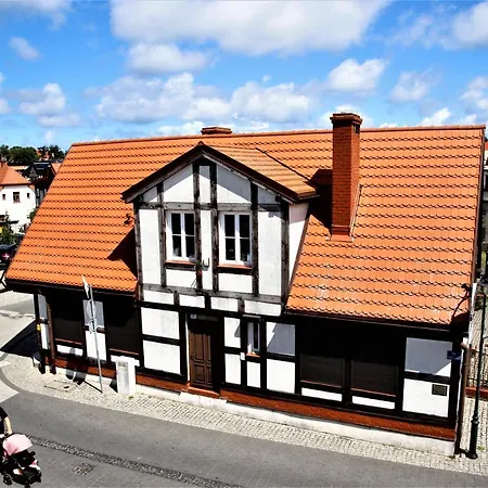 Apartament Grand Royal Maris Ustka - najlepsza lokalizacja, bardzo blisko portu i plaży, parking, nowy kameralny apartamentowiec, ścisłe centrum-2
