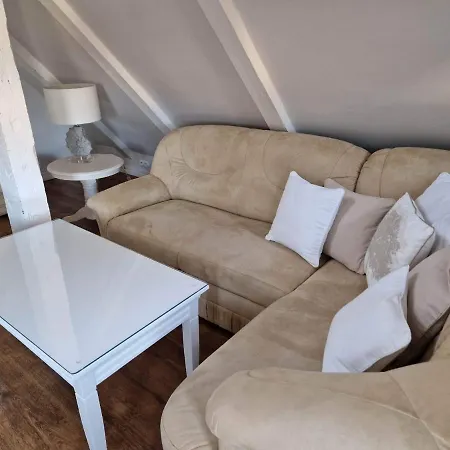 Apartament Kapitański “Perłowa muszla”-3