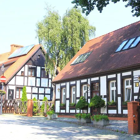 Apartamenty Royal Maris 5 - pokój dwuosobowy, najlepsza lokalizacja w Ustce, blisko plaży i portu, bezpłatny parking, ścisłe centrum-2