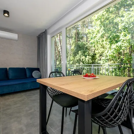 Apartamenty w sam las by KLIF Ustka - apartament dwupoziomy z klimatyzacją, balkonem i widokiem na las-2
