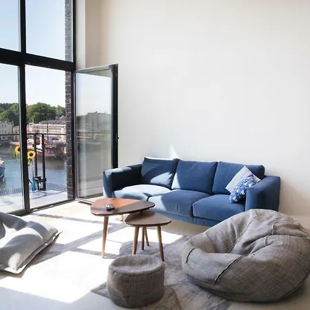 Apartamenty Port Ustka centrum nad wodą z miejscem garażowym-3