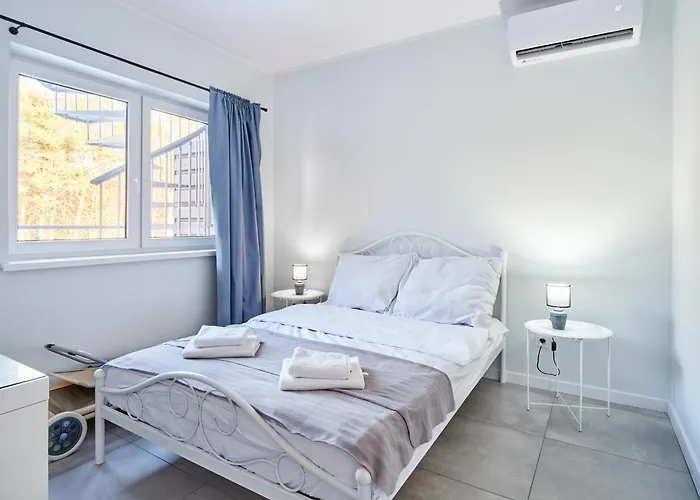 Apartamenty wakacyjne Dębina Horyzont