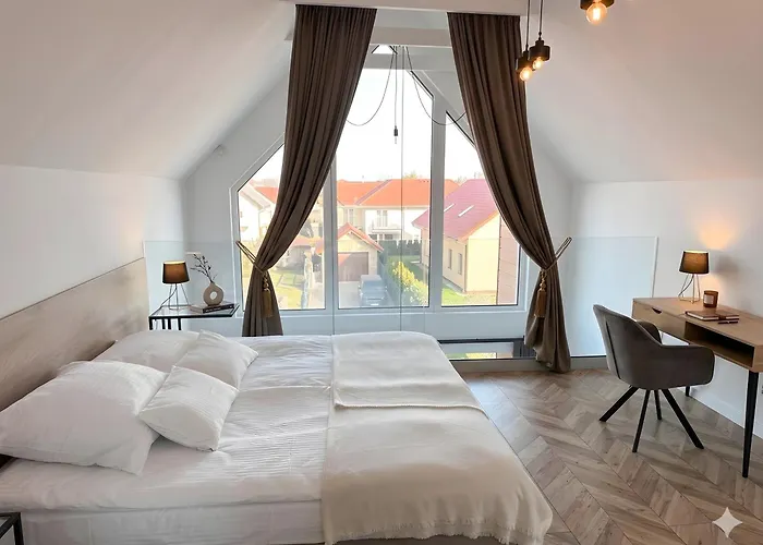 Apartament SunBaltic Premium Ustka, II Poziomy, Przy Lesie, Dwa Balkony, Klimatyzacja, Parking