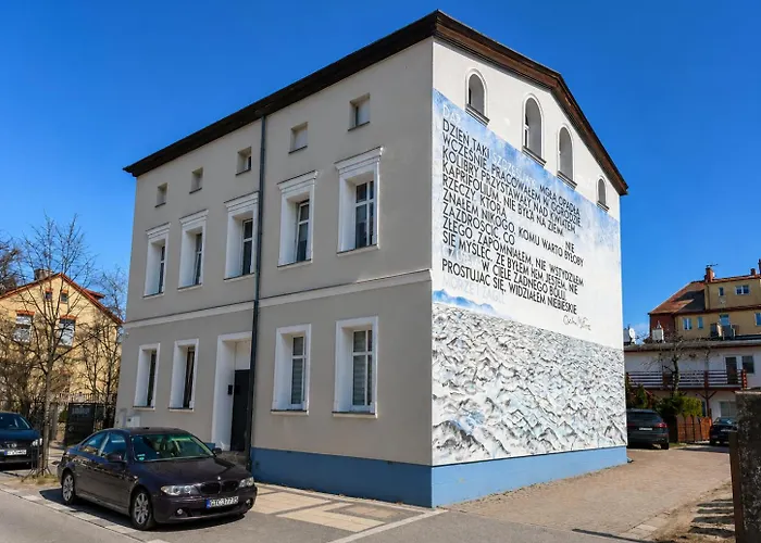 Pod Muralem - Apartamenty Little Heaven Ustka